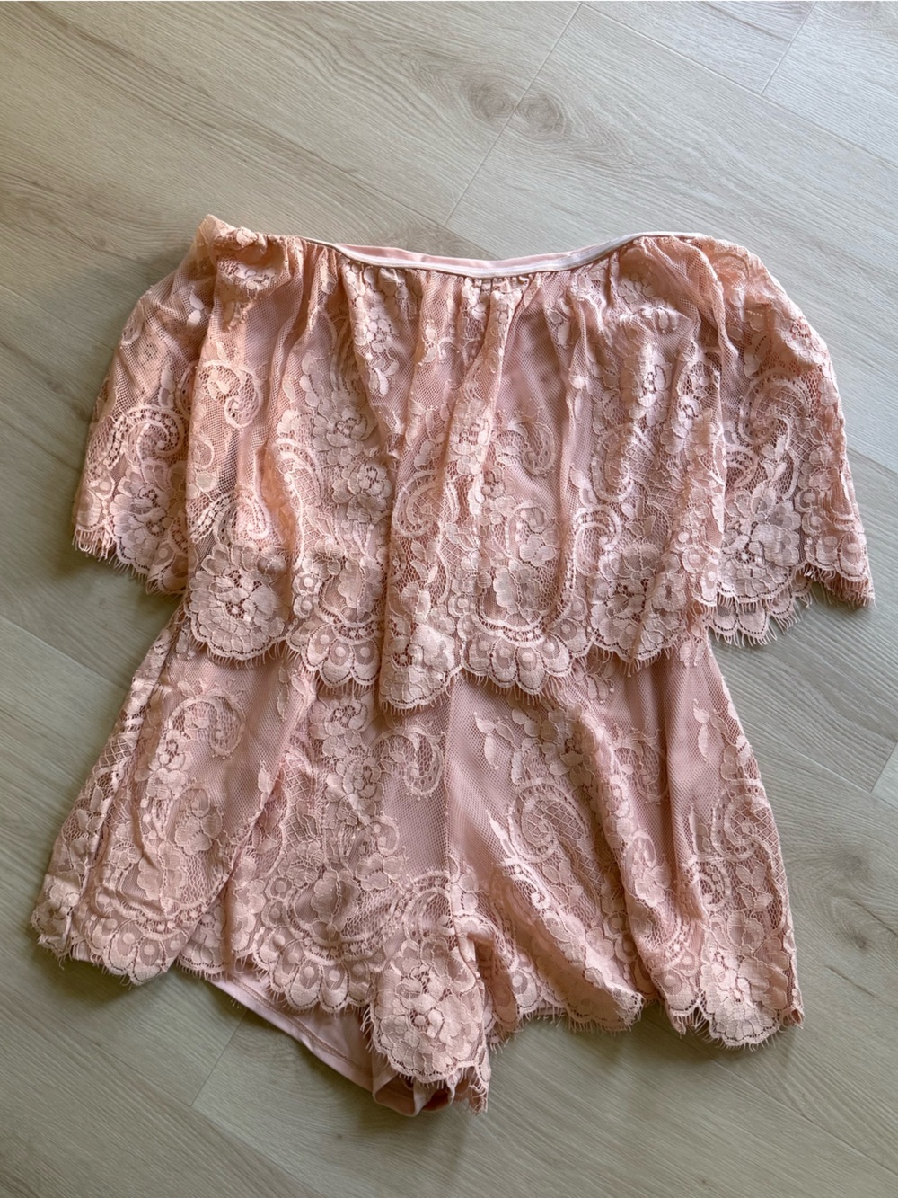 Lovers + Friends Blush Pink Lace Strapless Bandeau size M
